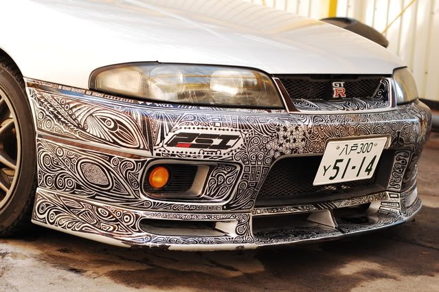 uma-artista-um-nissan-skyline-e-muita-criatividade-e-paciencia (3)