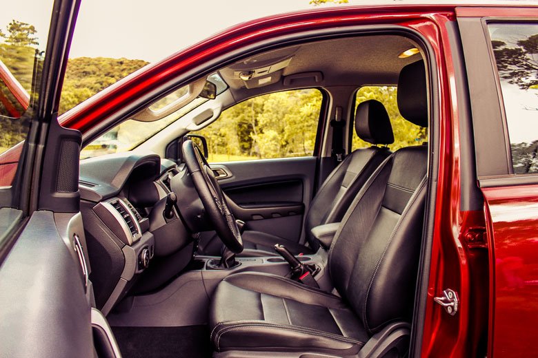 nova-ford-ranger-espaco-interno