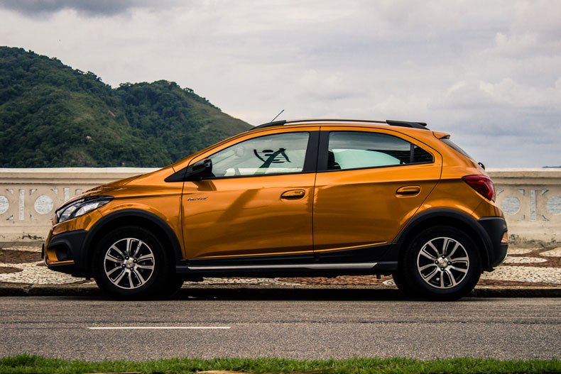 Design Automotivo: Chevrolet Onix Activ • design automotivo chevrolet