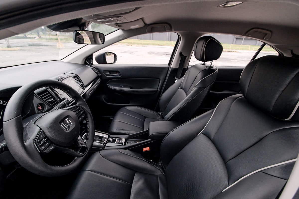 Honda New City Hatchback: análise do design e tecnologias do modelo 2025 • honda new city hatchback 5