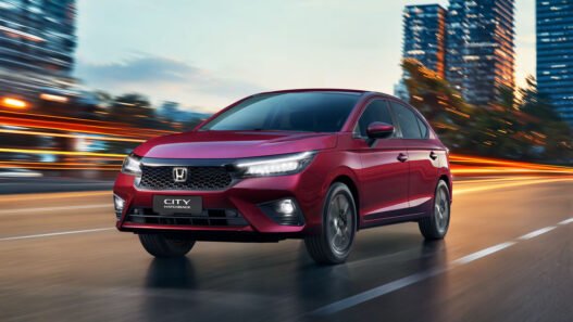 Honda New City Hatchback: análise do design e tecnologias do modelo 2025 • honda new city hatchback design tecnologia
