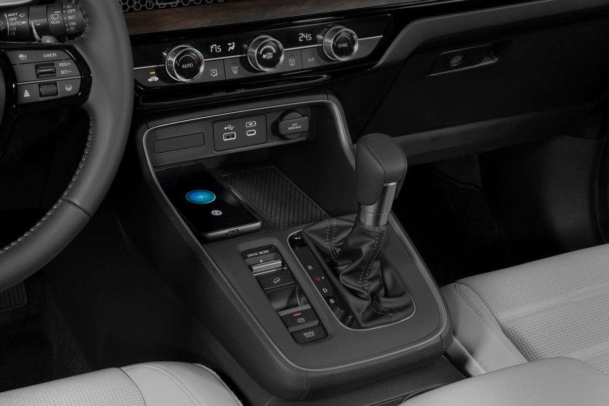 Honda CR-V Advanced Hybrid: análise de design e tecnologia Honda CR-V Advanced Hybrid: análise de design e tecnologia • honda crv advanced hybrid design tecnologia design carregamento celular